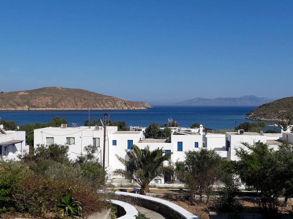 Medusa Accommodation Livadakia Екстериор снимка