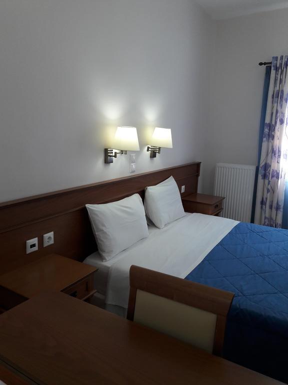 Medusa Accommodation Livadakia Екстериор снимка